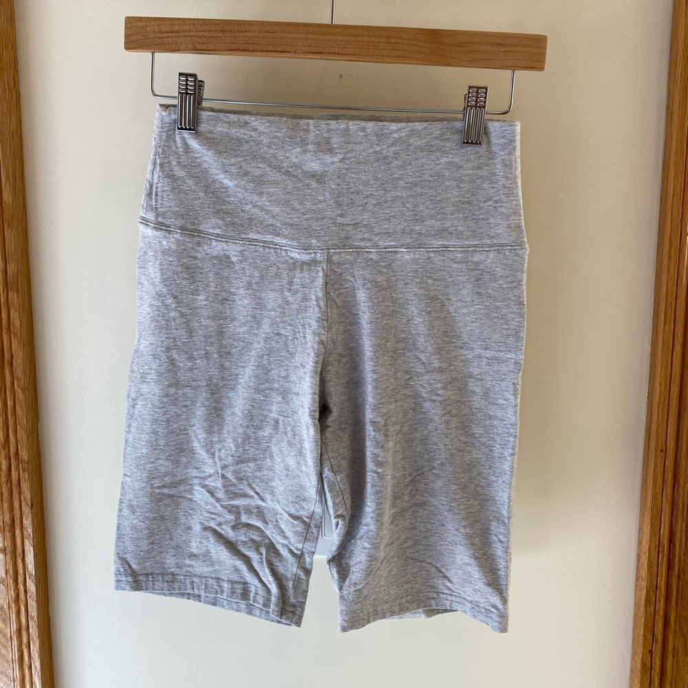 Aritzia TNA Gray Bike Shorts